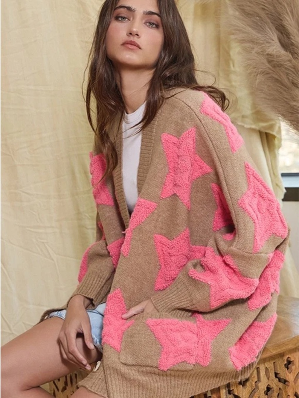 Bucket List Pink & Tan Star-Pattern Button Cardigan